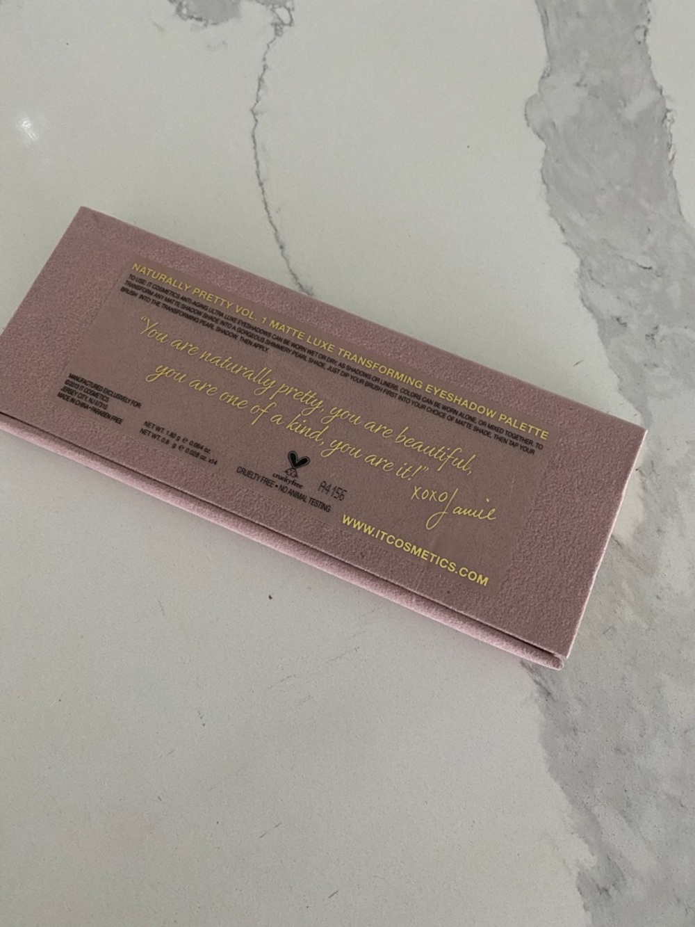 it cosmetics Naturally Pretty Eyeshadow Palette - Light Pink - Picture 3 of 3